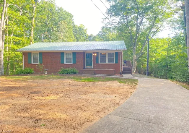 Photo 1 of Single family home for sale at 1045 Haywood St, Eden, NC 27288 | MLS# 1234749 | Listing updated on 2026-09-10