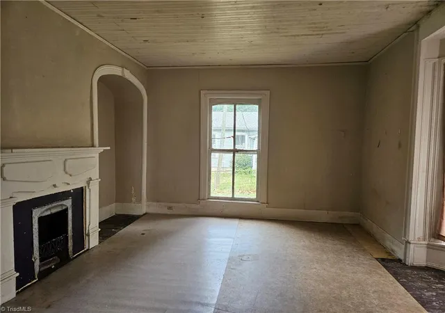 Photo 3 of House for sale at 223 Lawsonville Ave, Reidsville, NC 27320 | MLS# 1234243 | Listing updated on 2026-09-02