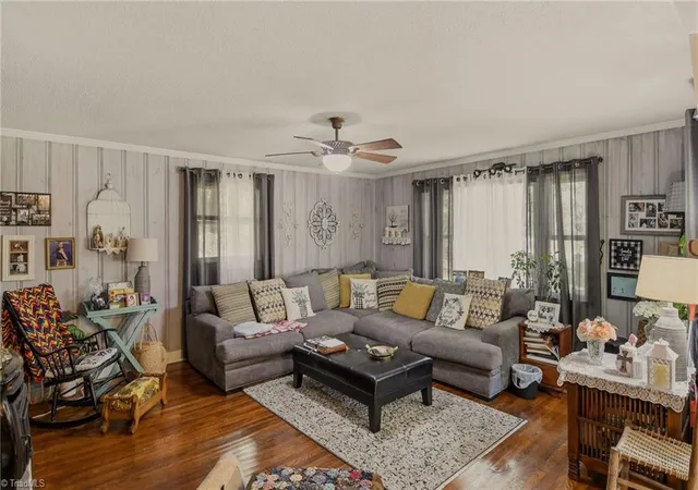 Photo 4 of Single family home for sale at 555 N Bunker Hl Rd, Oak Ridge, NC 27310 | MLS# 1239966 | Listing updated on 2026-10-25