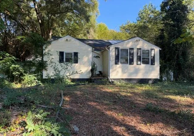 Photo 1 of Single family home for sale at 139 Wayside Dr, Winston Salem, NC 27107 | MLS# 1239327 | Listing updated on 2026-10-28