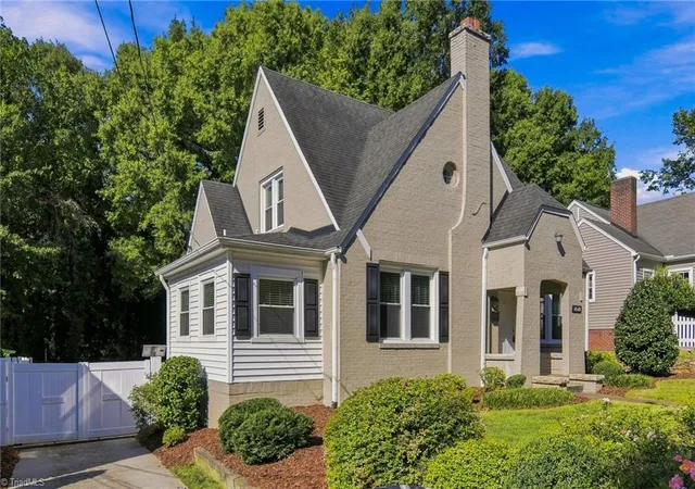 Photo 2 of Single family home for sale at 1610 W 1st Street, Winston Salem, NC 27104 | MLS# 1234083 | Listing updated on 2026-09-13