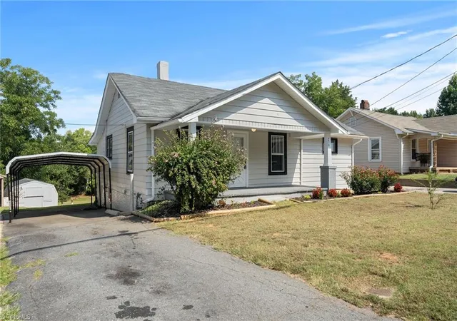 Photo 3 of Single family home for sale at 239 Craft Dr, Winston Salem, NC 27105 | MLS# 1236269 | Listing updated on 2026-10-28