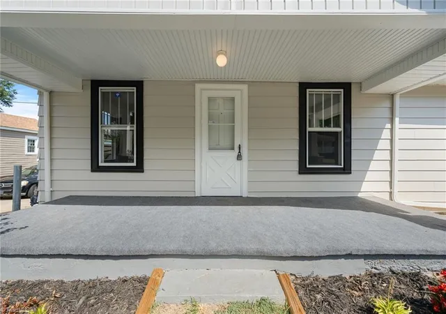 Photo 3 of Single family home for sale at 239 Craft Dr, Winston Salem, NC 27105 | MLS# 1236269 | Listing updated on 2026-10-28