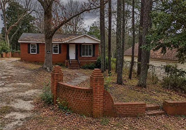 Photo 2 of Single family home for sale at 217 S Grove Ave, Rockingham, NC 28379 | MLS# 1238074 | Listing updated on 2026-10-29