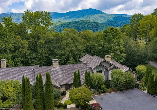 Photo 1 of Single family home for sale at 659 Clubhouse Dr #D2, Banner Elk, NC 28604 | MLS# 1235809 | Listing updated on 2026-09-16