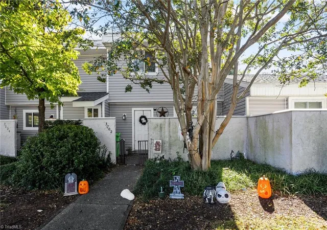 Photo 2 of Single family home for sale at 3702 San Pablo Dr, Raleigh, NC 27616 | MLS# 1239835 | Listing updated on 2026-10-23