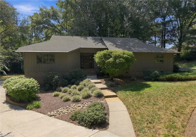 Photo 1 of Single family home for sale at 104 Buckingham Pl, Salisbury, NC 28144 | MLS# 1236484 | Listing updated on 2026-09-22