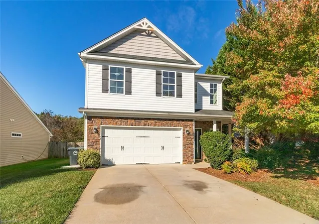 Photo 1 of Single family home for sale at 5911 Laurel Crk Ct, Greensboro, NC 27405 | MLS# 1239184 | Listing updated on 2026-10-16