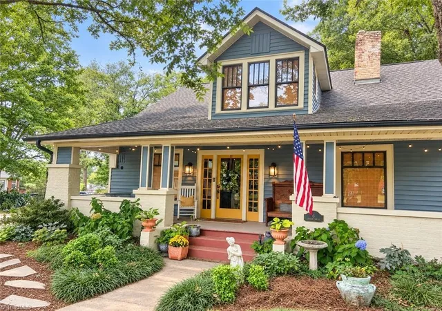 Photo 1 of Single family home for sale at 6 Vance Cir, Lexington, NC 27292 | MLS# 1235366 | Listing updated on 2026-09-12