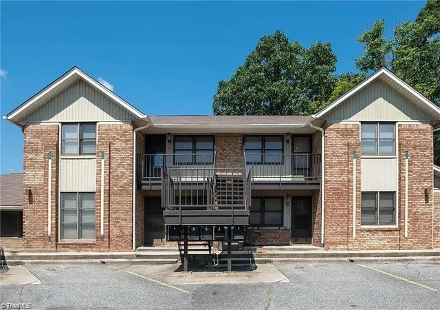 Photo 1 of Sale Pending at 211 Mciver St, Greensboro, NC 27403 | MLS# 1236579 | Listing updated on 2026-09-24