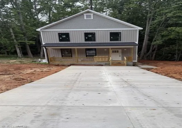 Photo 1 of Single family home for sale at 215 Carriage Loop, Burlington, NC 27217 | MLS# 1235941 | Listing updated on 2026-10-06
