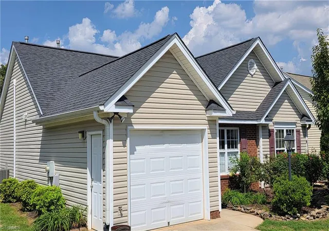 Photo 1 of Sale Pending at 4765 Summerlyn Pl Dr, Kernersville, NC 27284 | MLS# 1234565 | Listing updated on 2026-09-15