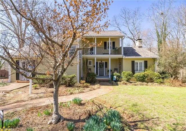 Photo 2 of Single family home for sale at 651 Highland Dr, Eden, NC 27288 | MLS# 1234182 | Listing updated on 2026-09-03