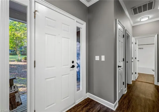 Photo 4 of Sale Pending at 174 Hunters Glen Dr, Summerfield, NC 27358 | MLS# 1236621 | Listing updated on 2026-10-05