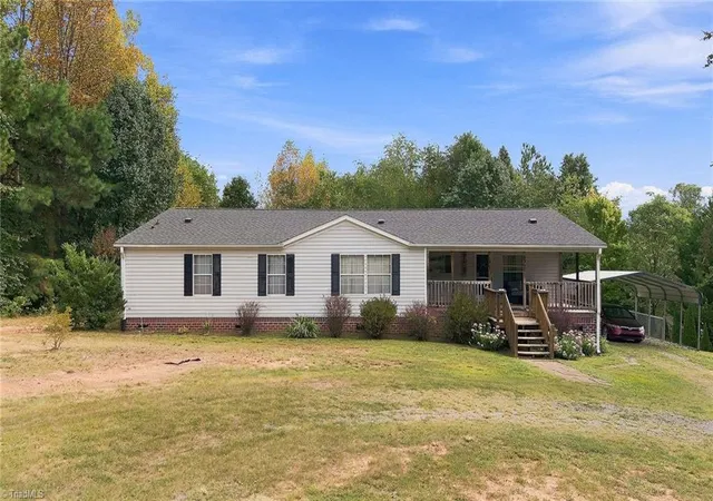 Photo 4 of Manufactured home for sale at 1150 Nature Ln, Walnut Cove, NC 27052 | MLS# 1234908 | Listing updated on 2026-09-10