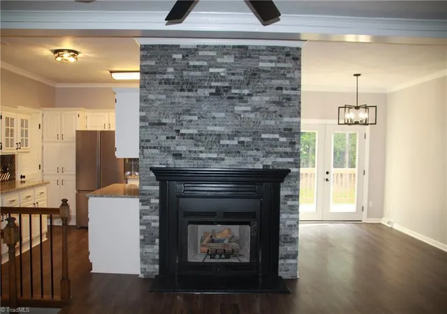 Photo 4 of Manufactured home for sale at 989 Arvin Hl Ln, Lexington, NC 27295 | MLS# 1234069 | Listing updated on 2026-10-14