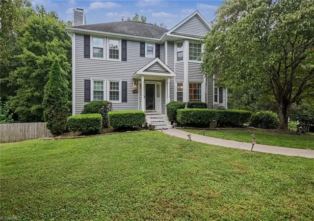 Photo 2 of Sale Pending at 6005 Stone Blf Dr, Clemmons, NC 27012 | MLS# 1234983 | Listing updated on 2026-09-11