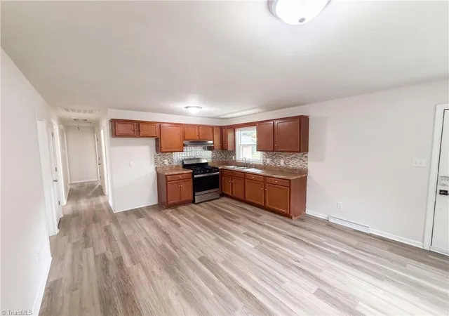 Photo 2 of Single family home for sale at 1502 Meadowview Rd, Greensboro, NC 27403 | MLS# 1237208 | Listing updated on 2026-10-28