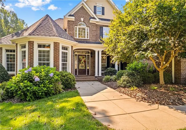 Photo 2 of Mansion for sale at 220 Cedar Lake Dr, Statesville, NC 28625 | MLS# 1239728 | Listing updated on 2026-10-22