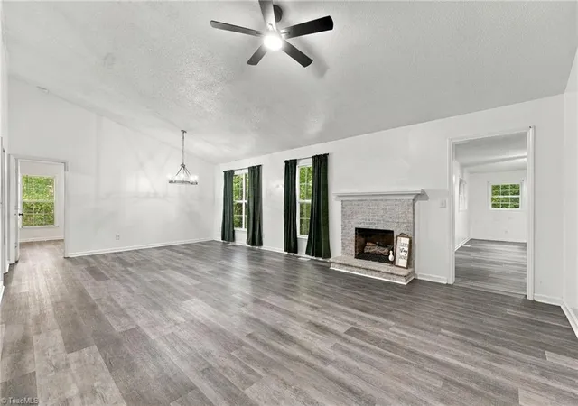Photo 3 of Single family home for sale at 3122 Creekridge Dr, Asheboro, NC 27205 | MLS# 1236098 | Listing updated on 2026-09-24