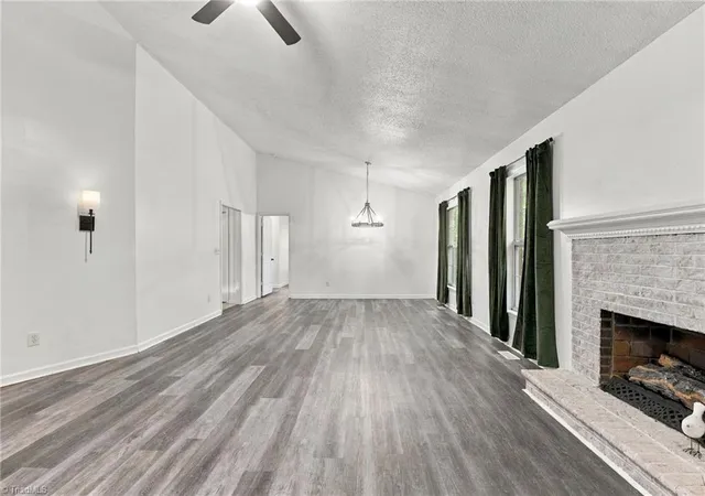 Photo 3 of Single family home for sale at 3122 Creekridge Dr, Asheboro, NC 27205 | MLS# 1236098 | Listing updated on 2026-09-24