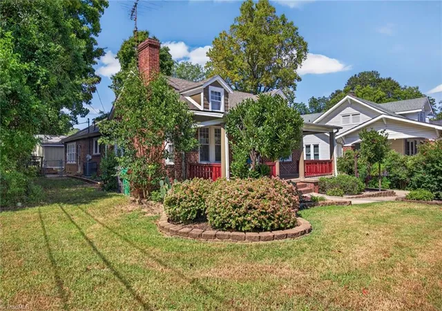 Photo 3 of Single family home for sale at 209 Louise Ave, High Point, NC 27262 | MLS# 1235061 | Listing updated on 2026-09-09