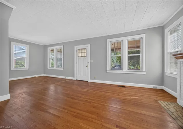 Photo 4 of Single family home for sale at 209 Louise Ave, High Point, NC 27262 | MLS# 1235061 | Listing updated on 2026-09-09