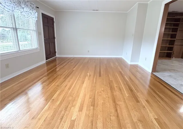 Photo 4 of Single family home for sale at 776 Country Clb Dr, State Road, NC 28676 | MLS# 1233685 | Listing updated on 2026-09-24