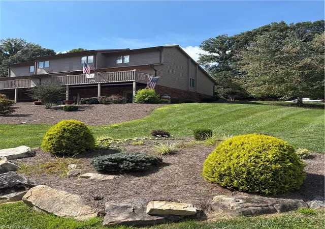 Photo 4 of Single family home for sale at 1506 Ivy Tr, Wilkesboro, NC 28697 | MLS# 1234917 | Listing updated on 2026-10-20