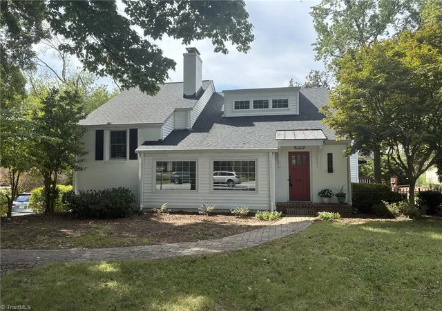 Photo 1 of Single family home for sale at 2219 W Friendly Ave, Greensboro, NC 27403 | MLS# 1234960 | Listing updated on 2026-09-27