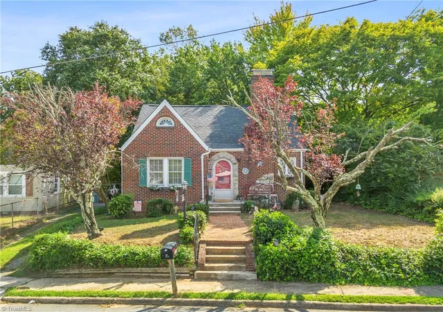 Photo 1 of Single family home for sale at 331 Acme St, Reidsville, NC 27320 | MLS# 1235535 | Listing updated on 2026-09-30
