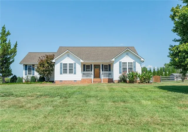 Photo 1 of Sale Pending at 660 Hugh Miller Rd, Lexington, NC 27292 | MLS# 1234372 | Listing updated on 2026-09-14