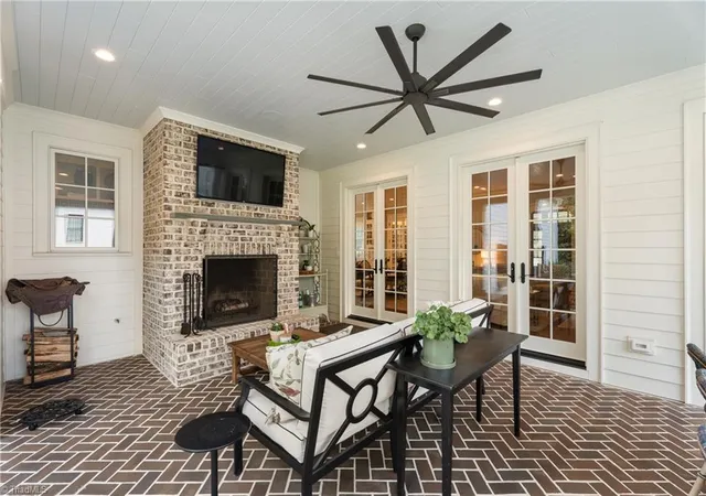 Photo 3 of Single family home for sale at 2671 Chatham Farm Rd, Winston Salem, NC 27106 | MLS# 1239455 | Listing updated on 2026-10-23