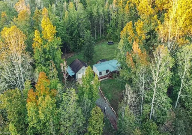 Photo 1 of Manufactured home for sale at 1060 Burch Tree Rd, King, NC 27021 | MLS# 1238608 | Listing updated on 2026-10-18
