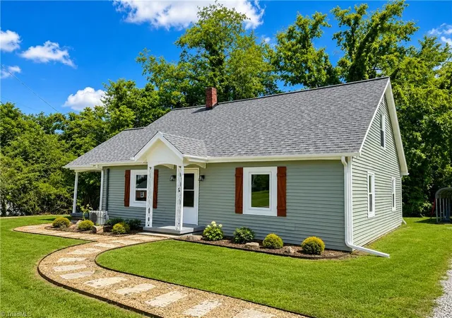 Photo 2 of Single family home for sale at 5739 Boone Trl, Millers Creek, NC 28651 | MLS# 1234275 | Listing updated on 2026-09-11