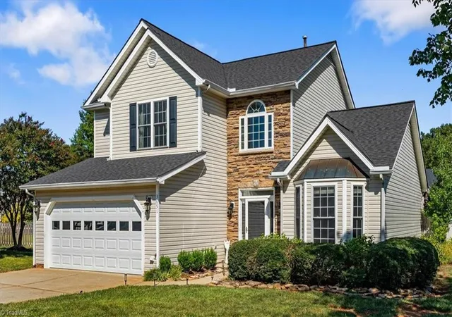 Photo 2 of Single family home for sale at 3651 Canopy Oak Ct, High Point, NC 27265 | MLS# 1236127 | Listing updated on 2026-10-06