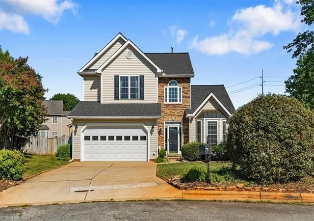 Photo 3 of Single family home for sale at 3651 Canopy Oak Ct, High Point, NC 27265 | MLS# 1236127 | Listing updated on 2026-10-06