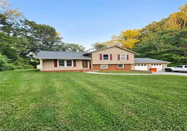 Photo 1 of Sale Pending at 173 Pebblestone Rd, Millers Creek, NC 28651 | MLS# 1236078 | Listing updated on 2026-09-30