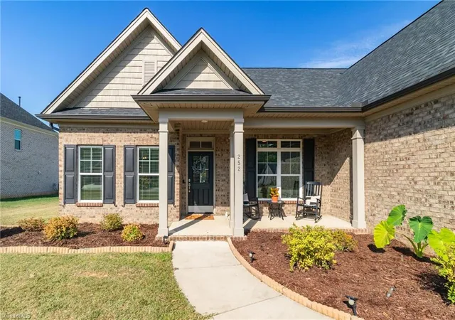 Photo 3 of Single family home for sale at 252 Rosewood Dr, Winston Salem, NC 27127 | MLS# 1235591 | Listing updated on 2026-10-05