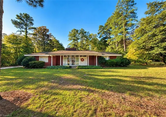 Photo 1 of Single family home for sale at 324 E Main St, Candor, NC 27229 | MLS# 1236309 | Listing updated on 2026-09-21
