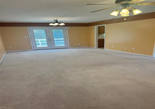 Photo 2 of Single family home for sale at 105 Bell Dr, Thomasville, NC 27360 | MLS# 1232851 | Listing updated on 2026-10-06