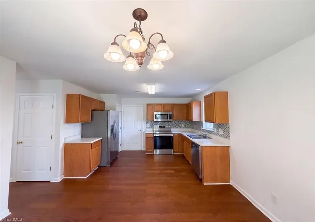 Photo 2 of Single family home for sale at 1913 Foust Rd, Greensboro, NC 27405 | MLS# 1235138 | Listing updated on 2026-09-15