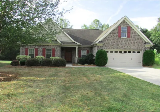 Photo 1 of Sale Pending at 4617 Olivine Ln, Pfafftown, NC 27040 | MLS# 1236394 | Listing updated on 2026-10-27