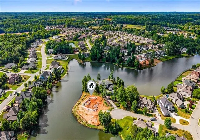 Photo 2 of Single family home for sale at 4229 Limerick Dr, Burlington, NC 27215 | MLS# 1235950 | Listing updated on 2026-09-18