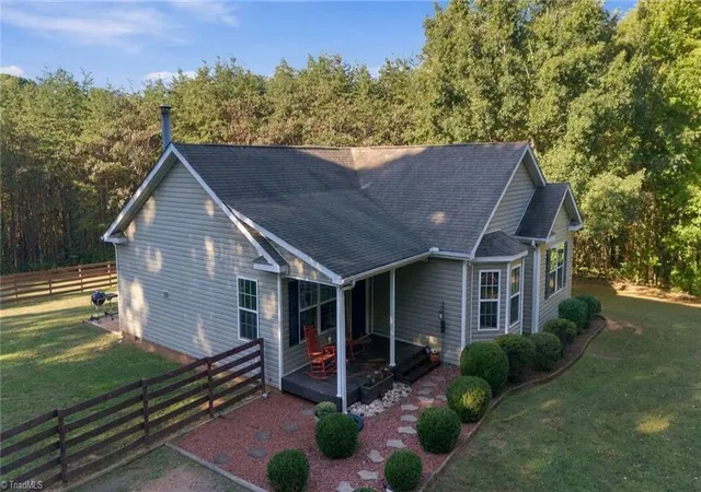 Photo 3 of Manufactured home for sale at 1065 Geneva Ln, Walnut Cove, NC 27052 | MLS# 1239764 | Listing updated on 2026-10-21