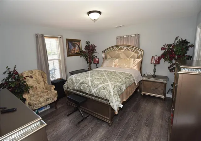 Photo 1 of Single family home for sale at 1314 1st Street E, Winston Salem, NC 27101 | MLS# 1237756 | Listing updated on 2026-10-13