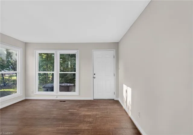 Photo 2 of Single family home for sale at 2104 Hiatt St, Greensboro, NC 27403 | MLS# 1235351 | Listing updated on 2026-10-06