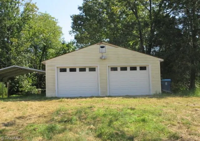Photo 2 of Single family home for sale at 6477 Beulah Church Rd, Liberty, NC 27298 | MLS# 1234603 | Listing updated on 2026-09-04
