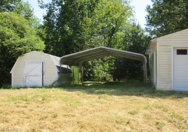 Photo 3 of Single family home for sale at 6477 Beulah Church Rd, Liberty, NC 27298 | MLS# 1234603 | Listing updated on 2026-09-04