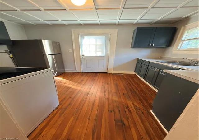 Photo 4 of Single family home for sale at 1606 N Hamilton St, High Point, NC 27262 | MLS# 1239362 | Listing updated on 2026-10-28